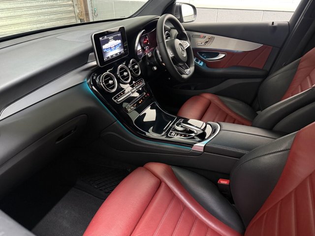 2017 MERCEDES-BENZ GLC 2.1 GLC250d AMG Line (Premium) Coupe 5dr Diesel G-Tronic 4MATIC Euro 6 (s/s) (204 ps) - Photo 2