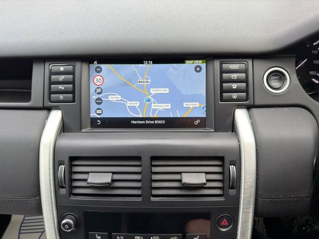 2016 Land Rover Discovery Sport 2L SE Tech 5dr - Photo 10