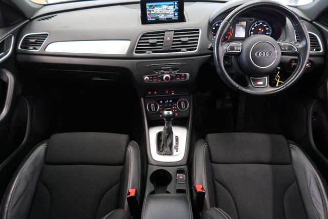 2017 AUDI Q3 1.4 TFSI CoD S line Edition SUV 5dr Petrol S Tronic Euro 6 (s/s) (150 ps) - Photo 2