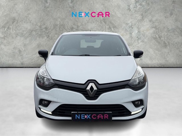 2017 RENAULT CLIO 2017 1.2 16V Play Hatchback 5dr Petrol Manual Euro 6 (75 ps) - Photo 3