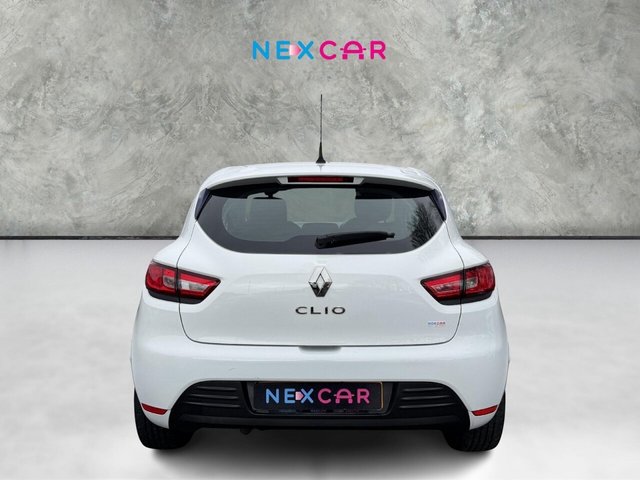 2017 RENAULT CLIO 2017 1.2 16V Play Hatchback 5dr Petrol Manual Euro 6 (75 ps) - Photo 6