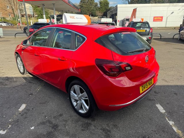 2015 VAUXHALL ASTRA 2015 1.6i SRi Hatchback 5dr Petrol Manual Euro 6 (115 ps)
        
          ONLY 65K WITH 7 SERVICES 2KEYS - Photo 5