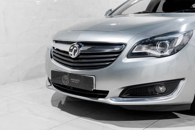 2015 Vauxhall Insignia - Photo 5
