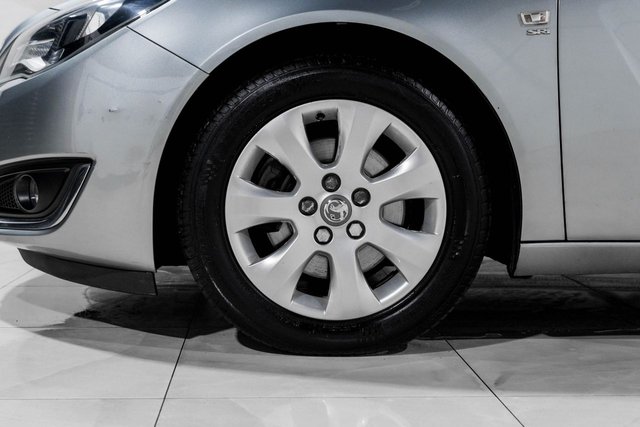 2015 Vauxhall Insignia - Photo 8