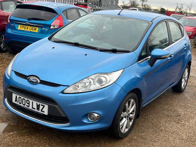 2009 FORD FIESTA - Photo 11