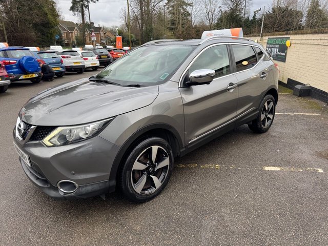 2016 NISSAN QASHQAI 2016 1.5 dCi n-tec+ SUV 5dr Diesel Manual 2WD Euro 6 (s/s) (110 ps)
        
          ONLY 47K! HUGE SPEC, 2KEYS - Photo 4