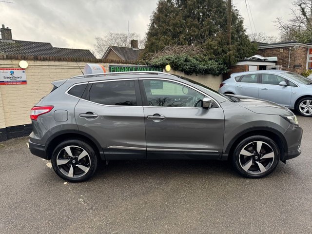 2016 NISSAN QASHQAI 2016 1.5 dCi n-tec+ SUV 5dr Diesel Manual 2WD Euro 6 (s/s) (110 ps)
        
          ONLY 47K! HUGE SPEC, 2KEYS - Photo 10