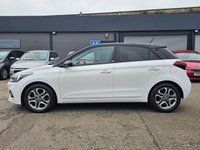USED 2020 20 HYUNDAI I20 1.2 Play Hatchback 5dr Petrol Manual Euro 6 (s/s) (84 ps) CARPLAY+1 OWNER+CRUISE+SATNAV+CAMERA+SENSORS