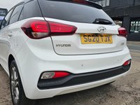USED 2020 20 HYUNDAI I20 1.2 Play Hatchback 5dr Petrol Manual Euro 6 (s/s) (84 ps) CARPLAY+1 OWNER+CRUISE+SATNAV+CAMERA+SENSORS