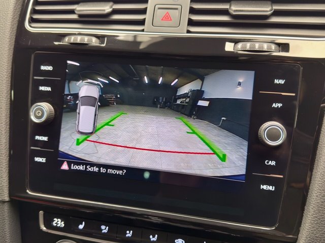 2019 Volkswagen Golf 2L R 5dr - Photo 10