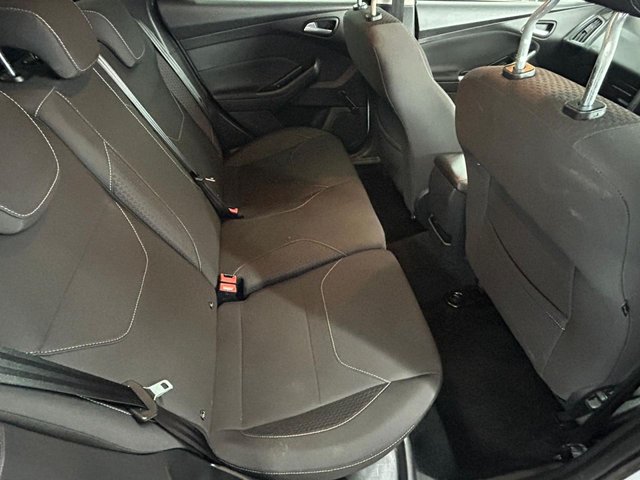 2017 FORD FOCUS - Photo 10