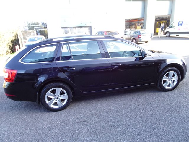 2020 SKODA OCTAVIA 1.6 TDI SE Technology Euro 6 (s/s) 5dr - Photo 10