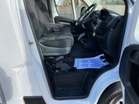 USED 2021 71 FIAT DUCATO 2.3 MultiJetII 35 Maxi Low Loader Luton 2dr Diesel Manual M H1 Euro 6 (140 ps) LWB 4.5 meter length load area AIR CON