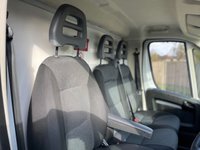 USED 2021 71 FIAT DUCATO 2.3 MultiJetII 35 Maxi Low Loader Luton 2dr Diesel Manual M H1 Euro 6 (140 ps) LWB 4.5 meter length load area AIR CON