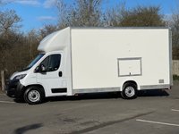 USED 2021 71 FIAT DUCATO 2.3 MultiJetII 35 Maxi Low Loader Luton 2dr Diesel Manual M H1 Euro 6 (140 ps) LWB 4.5 meter length load area AIR CON