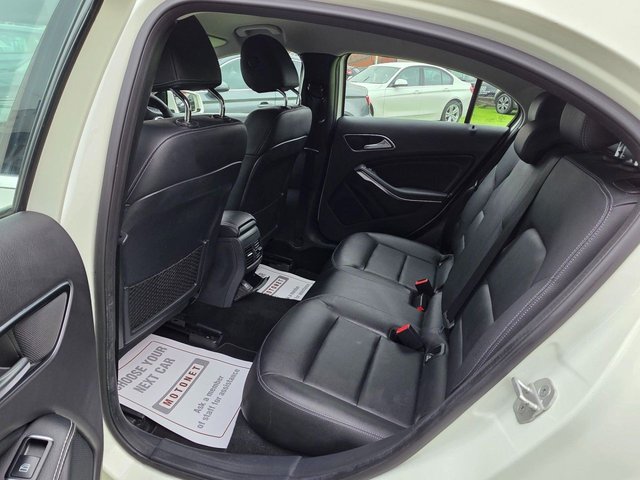 2017 MERCEDES-BENZ A-CLASS 1.6 A160 Sport Hatchback 5dr Petrol Manual Euro 6 (s/s) (102 ps) - Photo 12