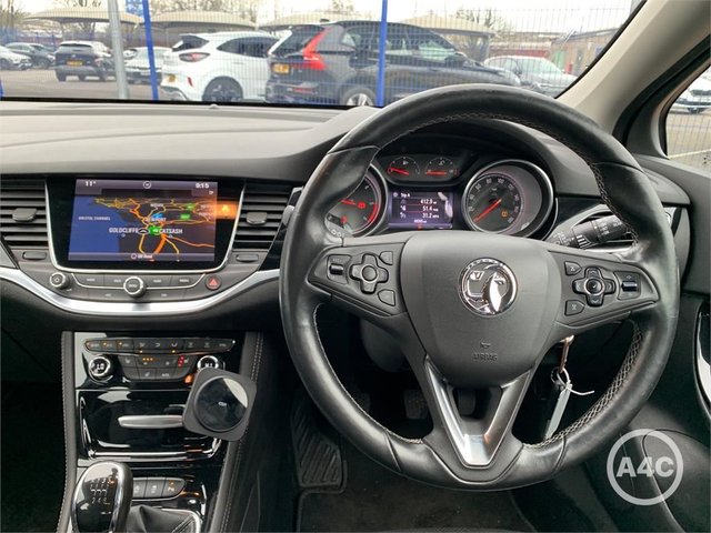 2017 VAUXHALL ASTRA 1.6 CDTi BlueInjection Elite Nav Hatchback 5dr Diesel Manual Euro 6 (s/s) (136 ps) - Photo 3