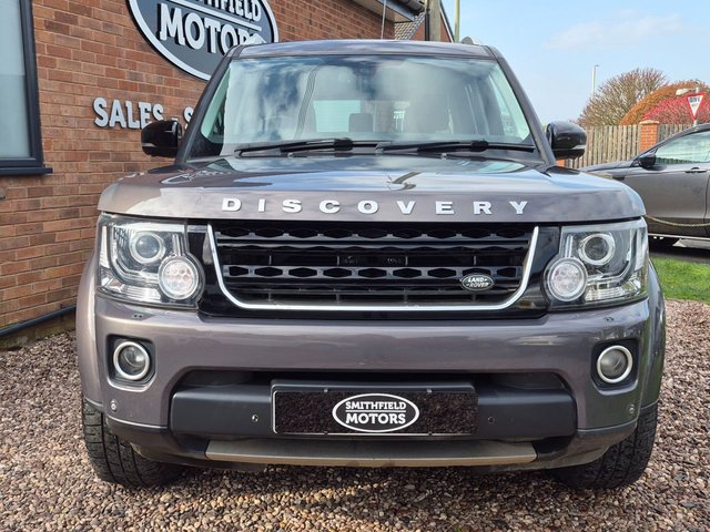 View our LAND ROVER DISCOVERY 4