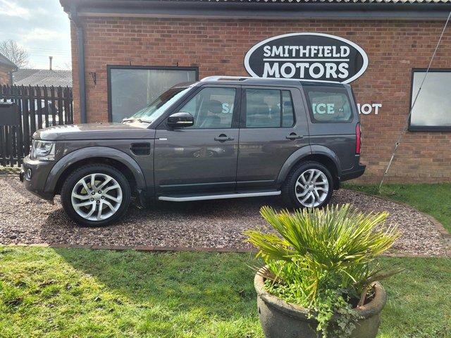 View our LAND ROVER DISCOVERY 4