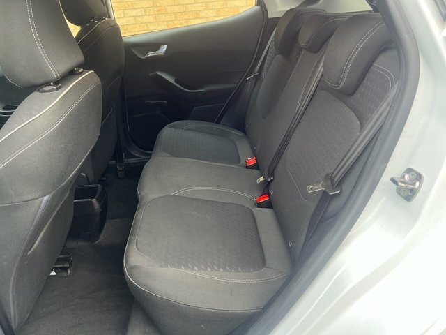 2018 FORD FIESTA 2018 1.0T EcoBoost GPF Zetec Hatchback 5dr Petrol Manual Euro 6 (s/s) (100 ps) - Photo 9