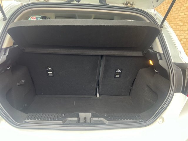 2018 FORD FIESTA 2018 1.0T EcoBoost GPF Zetec Hatchback 5dr Petrol Manual Euro 6 (s/s) (100 ps) - Photo 12