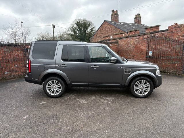2014 Land Rover Discovery 4 3L Hse 5dr - Photo 4