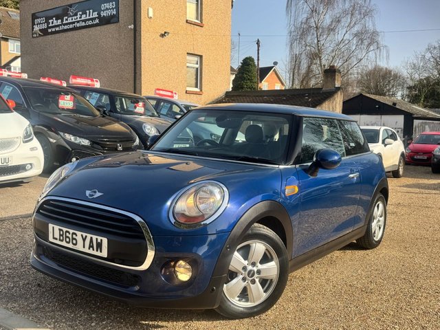 2017 MINI HATCH
