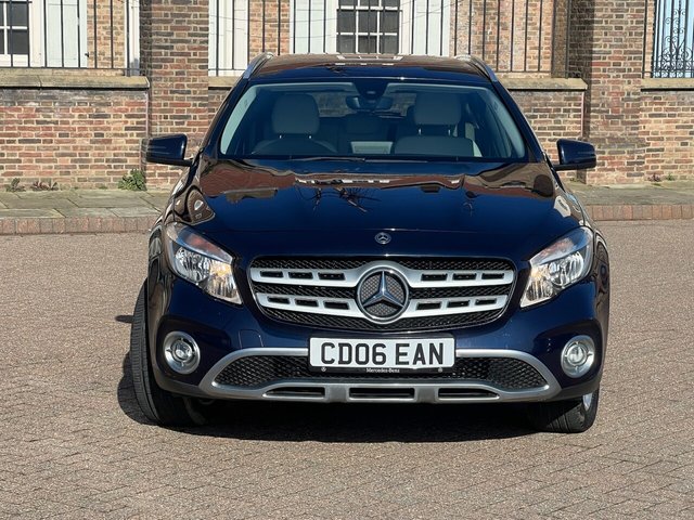 2017 MERCEDES-BENZ GLA 2017 1.6 GLA200 Sport SUV 5dr Petrol 7G-DCT Euro 6 (s/s) (156 ps) - Photo 2