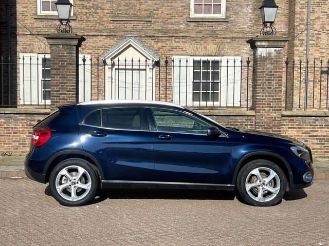 2017 MERCEDES-BENZ GLA 2017 1.6 GLA200 Sport SUV 5dr Petrol 7G-DCT Euro 6 (s/s) (156 ps) - Photo 5