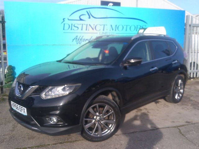 View our NISSAN X-TRAIL