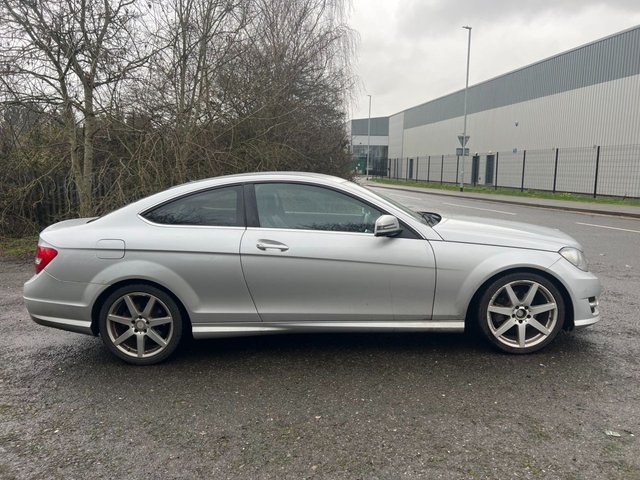 2013 MERCEDES-BENZ C-CLASS 2.1 C220 CDI BlueEfficiency AMG Sport Coupe 2dr Diesel G-Tronic+ Euro 5 (s/s) (170 ps) - Photo 8