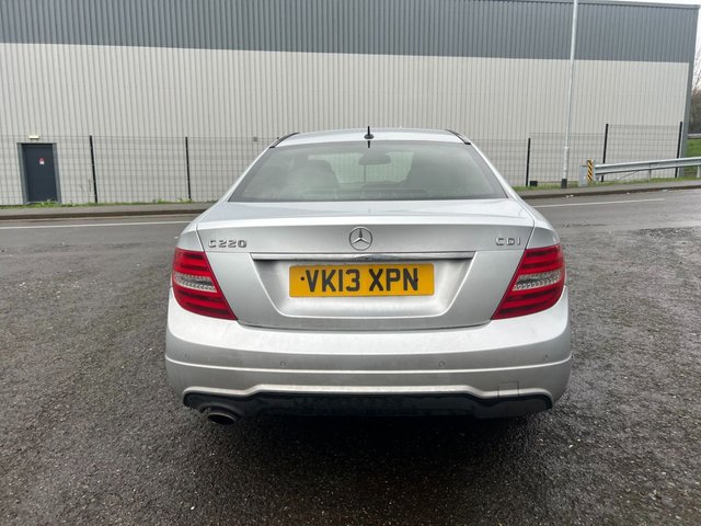 2013 MERCEDES-BENZ C-CLASS 2.1 C220 CDI BlueEfficiency AMG Sport Coupe 2dr Diesel G-Tronic+ Euro 5 (s/s) (170 ps) - Photo 6