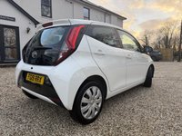 USED 2019 19 TOYOTA AYGO 1.0 VVT-i x-play Hatchback 5dr Petrol x-shift Euro 6 (71 ps) 2 KEYS FULL SERVICE HISTORY