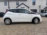 USED 2019 19 TOYOTA AYGO 1.0 VVT-i x-play Hatchback 5dr Petrol x-shift Euro 6 (71 ps) 2 KEYS FULL SERVICE HISTORY