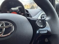 USED 2019 19 TOYOTA AYGO 1.0 VVT-i x-play Hatchback 5dr Petrol x-shift Euro 6 (71 ps) 2 KEYS FULL SERVICE HISTORY