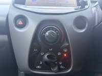 USED 2019 19 TOYOTA AYGO 1.0 VVT-i x-play Hatchback 5dr Petrol x-shift Euro 6 (71 ps) 2 KEYS FULL SERVICE HISTORY