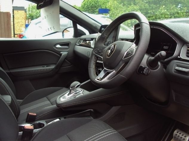 2024 RENAULT CAPTUR - Photo 5