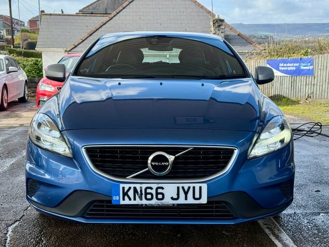 2016 Volvo V40 2L R-Design 5dr - Photo 5