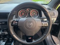 USED 2008 08 VAUXHALL ASTRA 2.0i 16v VXR Sport Hatch 3dr Petrol Manual (221 g/km, 237 bhp) Recaro Sports Front Seats