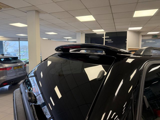 2021 Nissan Navara 2.3L N-Guard 4dr - Photo 9