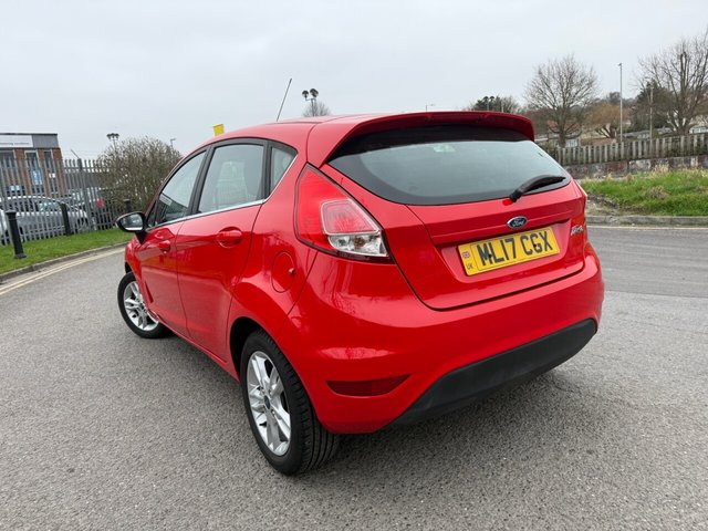 2017 Ford Fiesta 1.3L Zetec 5dr - Photo 6