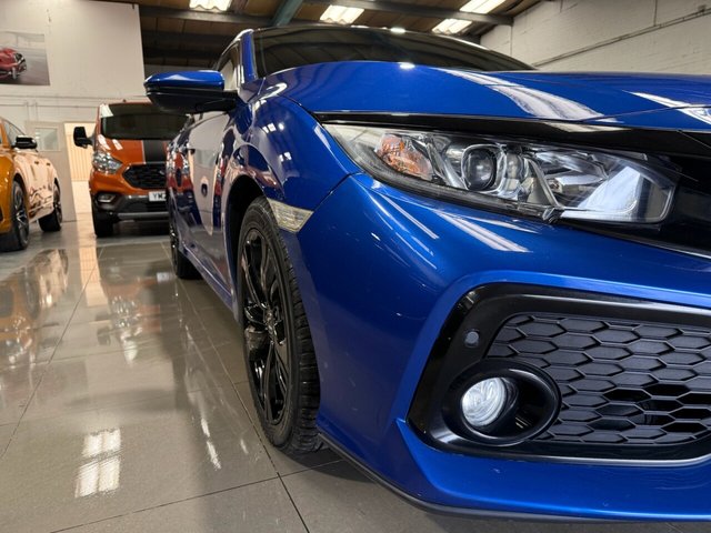 2018 HONDA CIVIC - Photo 10