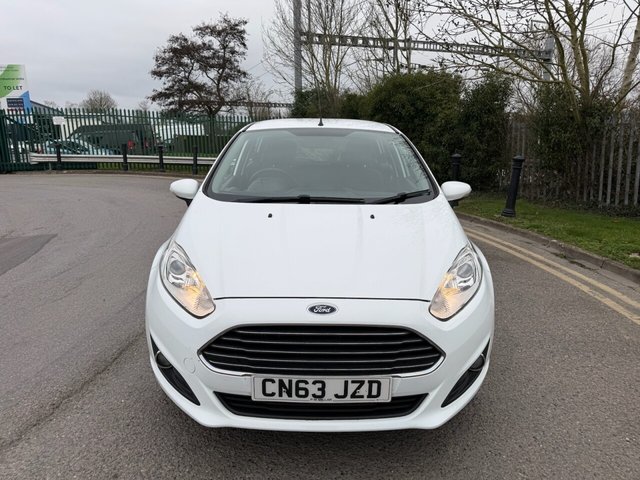 2013 Ford Fiesta 1L Zetec 5dr - Photo 8