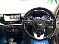 USED 2020 70 KIA XCEED 1.4 T-GDi 3 SUV 5dr Petrol DCT Euro 6 (s/s) (138 bhp) 57000 Miles, Great History, SATNAV, Driving Modes, Apple Car Play, Cruise Control, Rear Camera & Parking Sensors, Bluetooth, Heated Seats, Air Conditioning