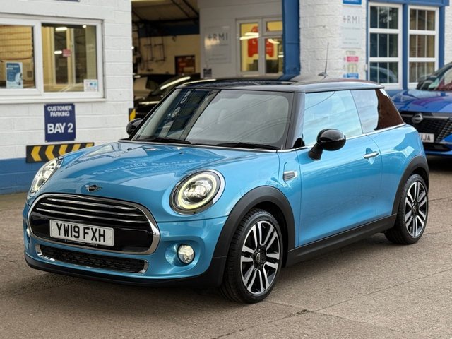 2019 MINI HATCH