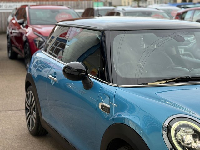 2019 MINI HATCH 1.5 Cooper Exclusive Hatchback 3dr Petrol Manual Euro 6 (s/s) (136 ps) - Photo 11