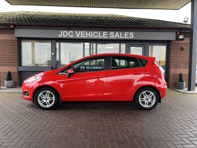 2013 FORD FIESTA 2013 1.0T EcoBoost Zetec Hatchback 5dr Petrol Manual Euro 5 (s/s) (100 ps) - Photo 5