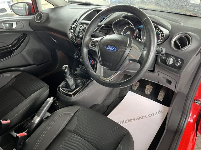 2013 FORD FIESTA 2013 1.0T EcoBoost Zetec Hatchback 5dr Petrol Manual Euro 5 (s/s) (100 ps) - Photo 12