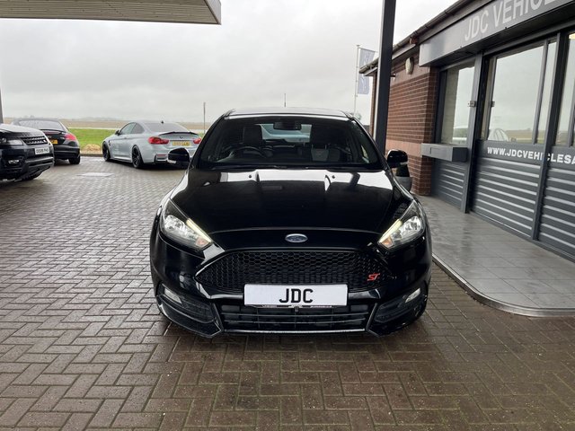 2015 FORD FOCUS 2015 2.0T EcoBoost ST-2 Hatchback 5dr Petrol Manual Euro 6 (s/s) (250 ps) - Photo 7