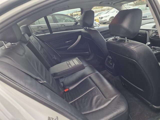 2012 BMW 3 SERIES - Photo 10